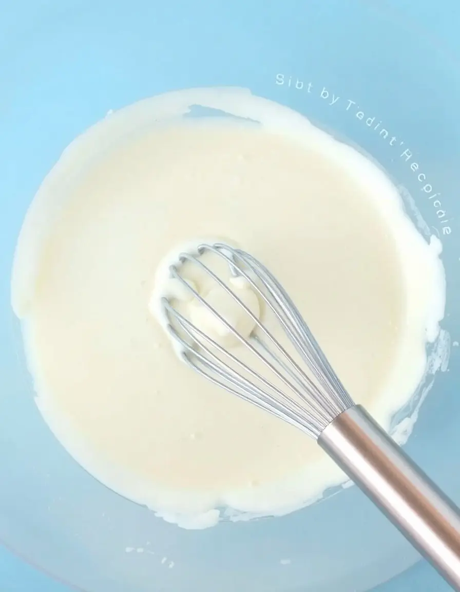 Kleiner Schneebesen für Eier und flüssige Zutaten